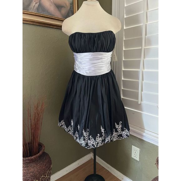 Black Lets fashion Size 3X Cocktail dress